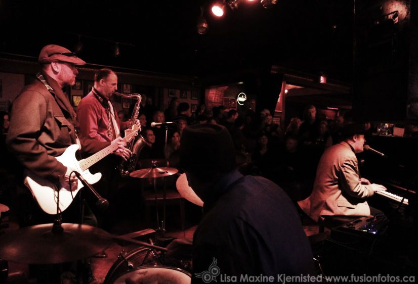 1micael_vaneyes_1_copy