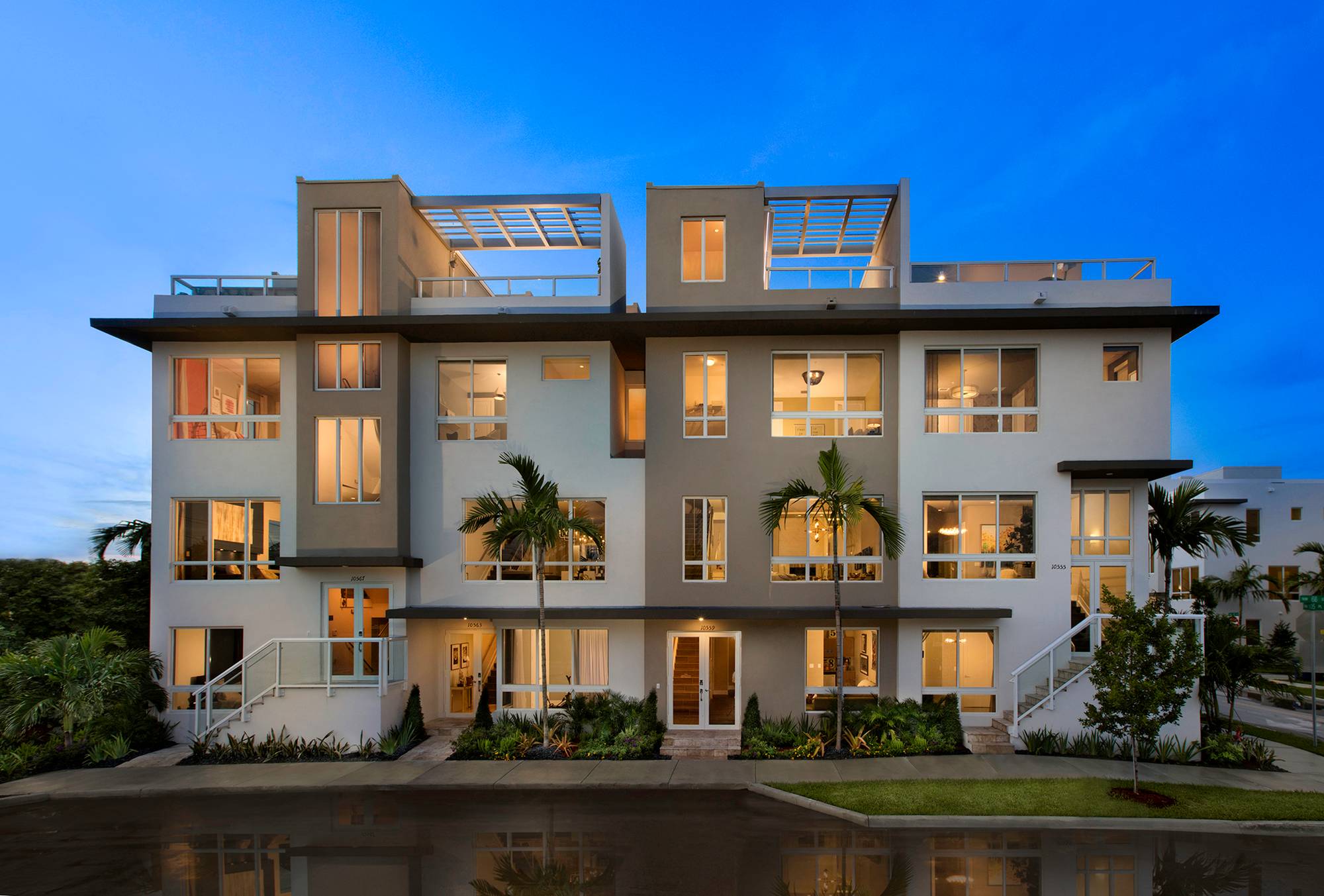 LMark_Building Dusk-0542.jpg