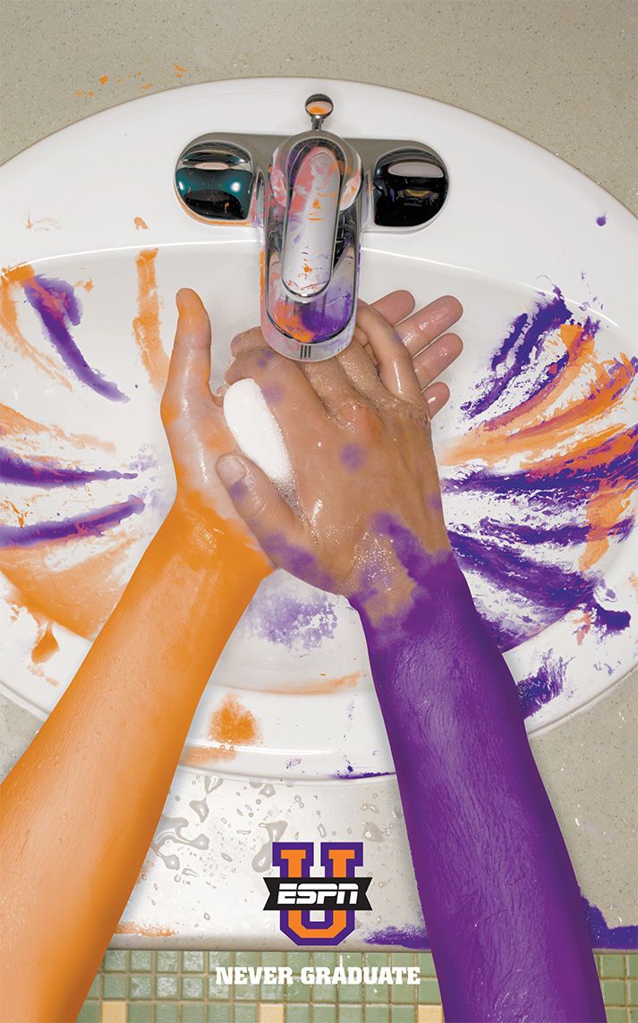 Paint Effects on Arms and Sink