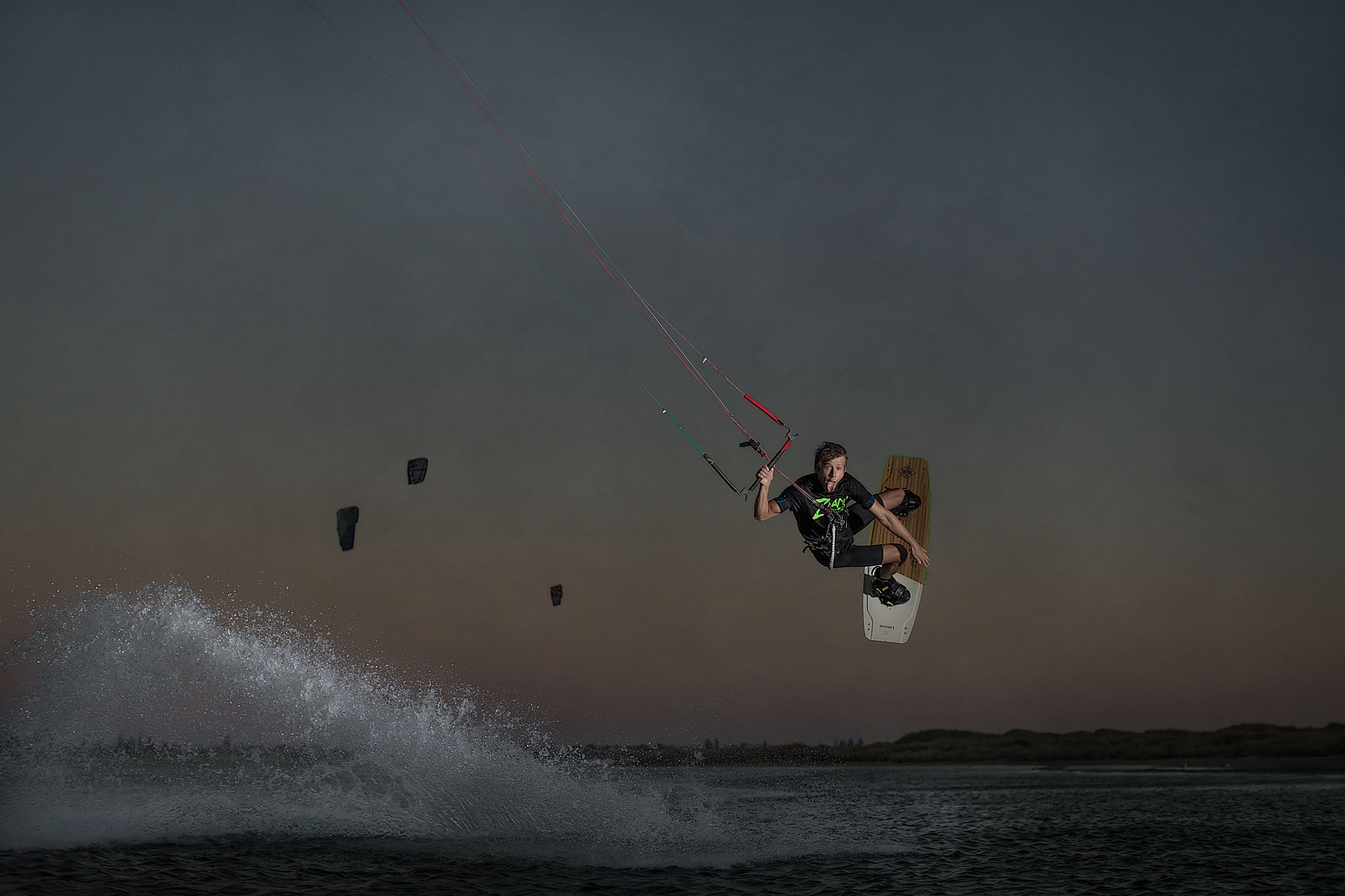 ZIAN KITES Kiteboarding Steve Wise 27Creative