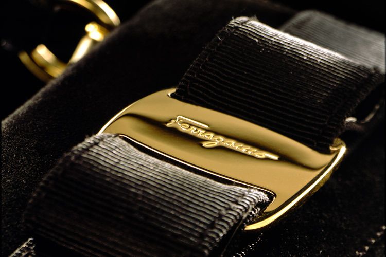 1Ferragamo_Buckle