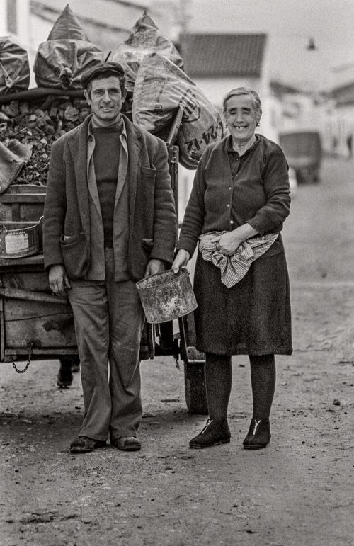 Coal Seller and woman south of Badajoz, Spain 1974