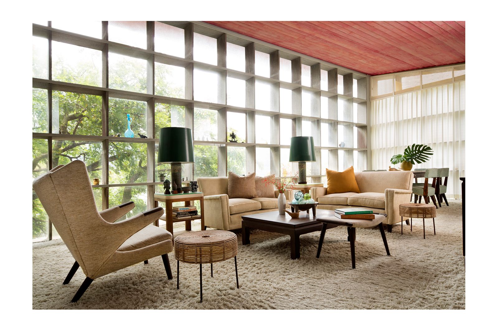Livebooks-WimberlyHouseLiving.jpg