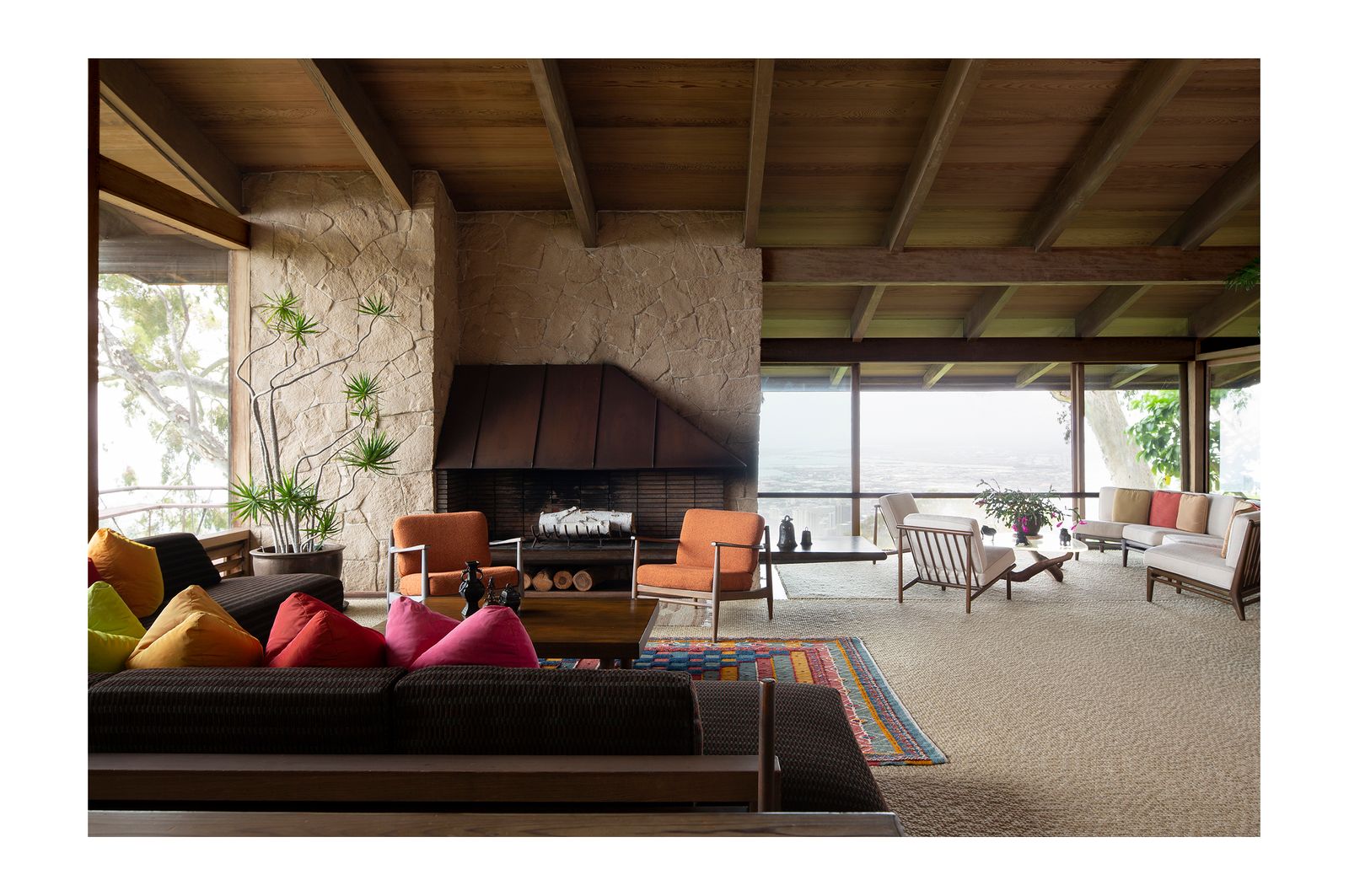 Livebooks-LiljestrandHouse.jpg