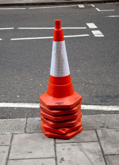 Digital Photography 120x80 cm, and 60x40 cm. Ed. 5+2 A.P. Sculpture, Mayfair, London.