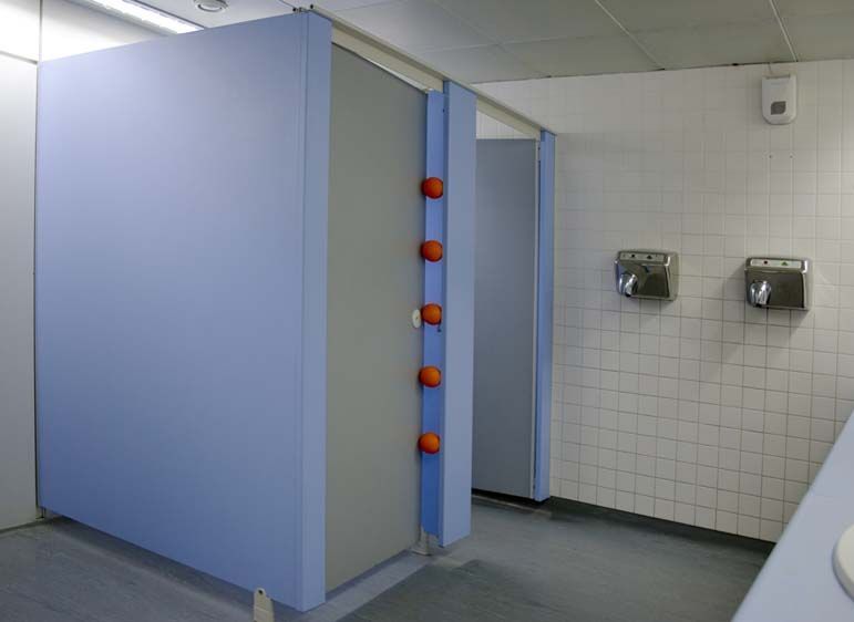 Playing VI, Red Balls Line,Tate Britain, 2008.