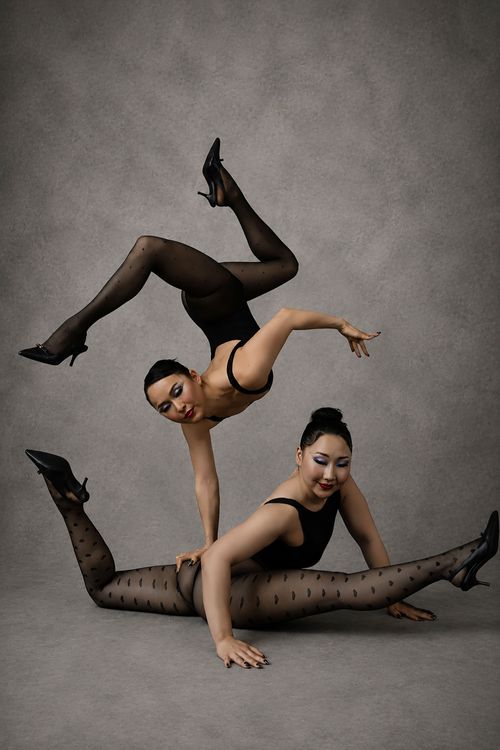 Contortion Artists – Creative Studio Portrait