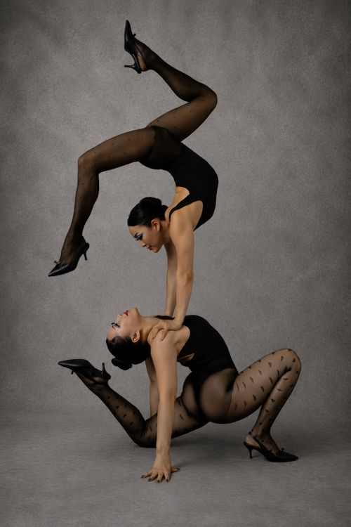 Contortion Artists – Creative Studio Portrait