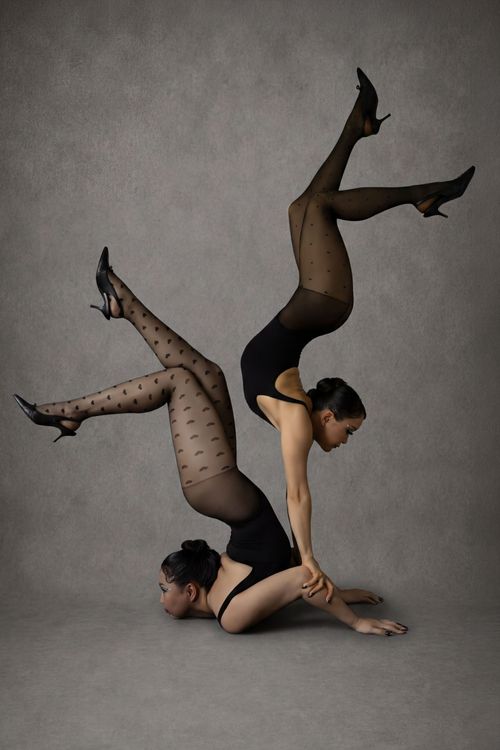 Contortion Artists – Creative Studio Portrait
