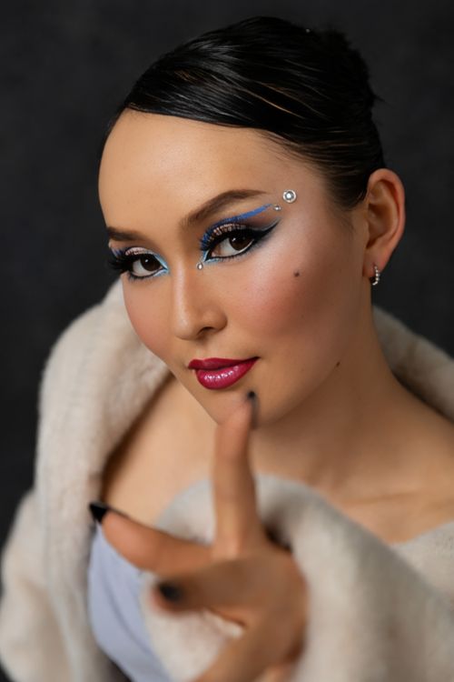 Contortion Artist – Creative Studio Portrait