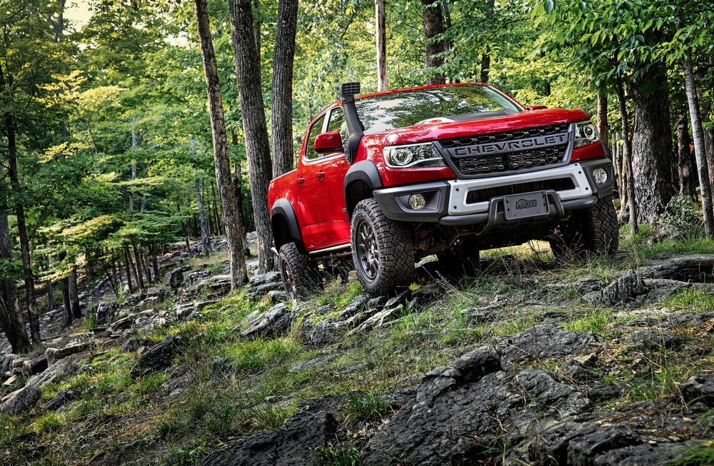 2019-Chevrolet-Colorado-ZR2-Bison-004 TD New VER 2 copy.jpg