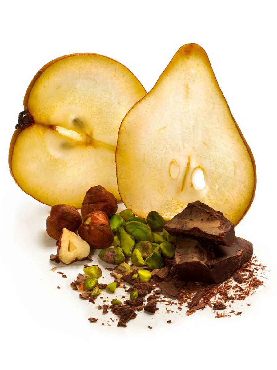 1food_pear_nuts_chocolate_still_life.jpg