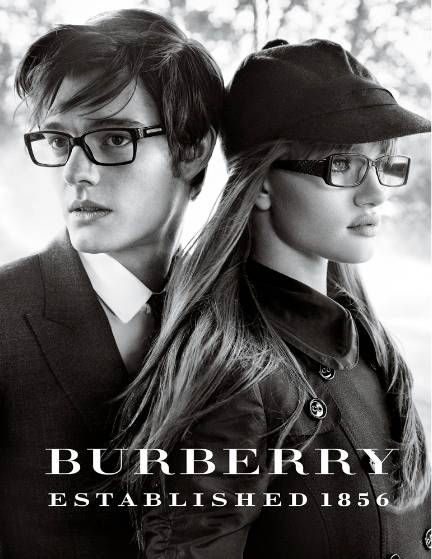 1Burberry_Hyde_Park___19.jpg