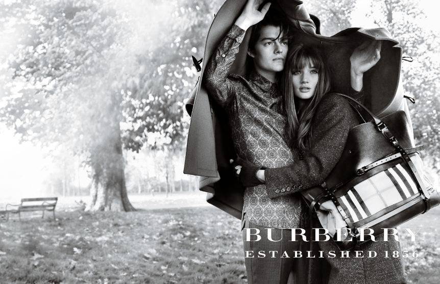 1Burberry_Hyde_Park___10.jpg
