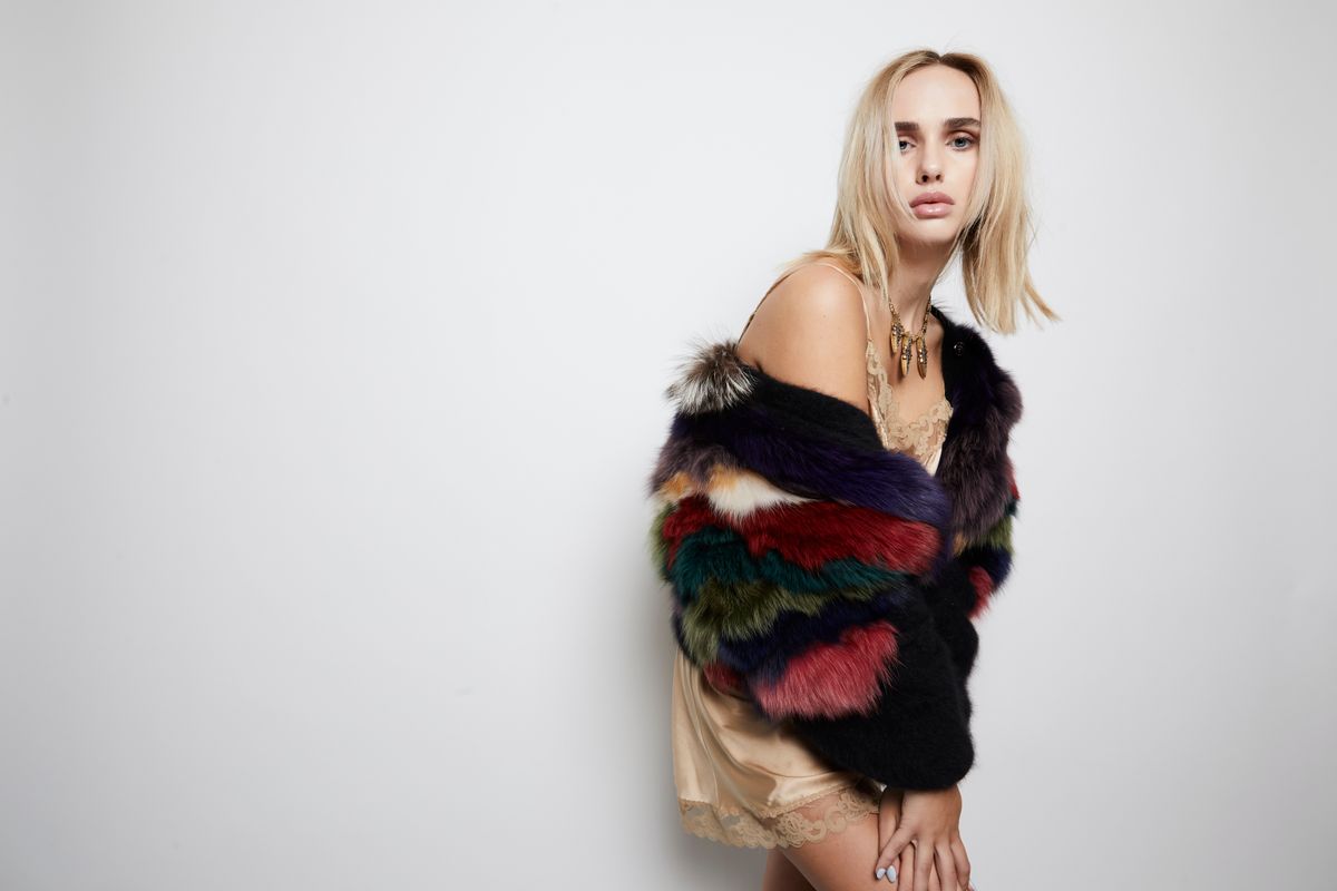 191107_LIPPS LA_01_Lyzy Adler_0208pp.jpg