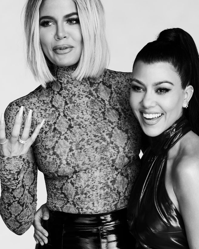 Khloe & Kourtney Kardashian