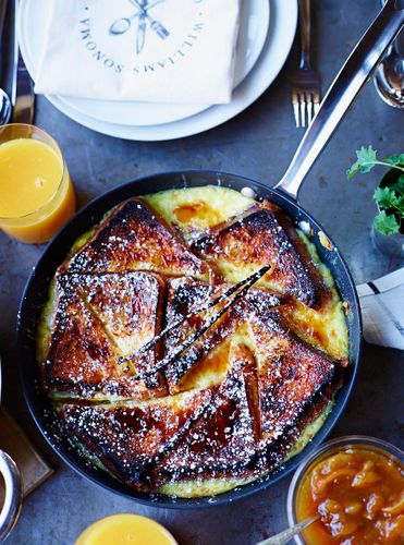 WSOK Brunch Table Overall: Dave & Lori Hoyle   Lucian Prellwitz   Willie & Rebekah Yli-Luoma   Allen Hunter   Michelle Battista   Jason French & daughers Papillon & Viola A140224 Williams Sonoma Open Kitchen 2014