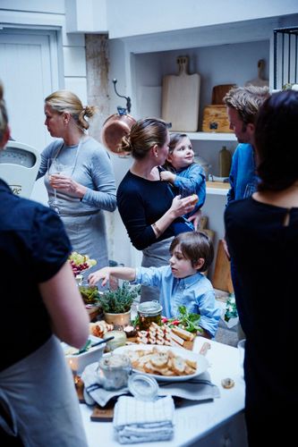 Cocktail & Appetizer Hour   A151106 WSOK   The Cooks Atelier   Beaune France