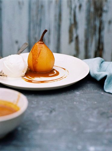 Feed Me Now Bill Granger © JOHN KERNICK NO RIGHTS GRANTED