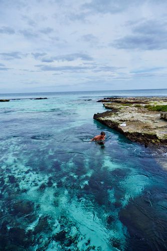 Eric Fishing in the Caribbean along the coast of Tulum   Williams-Sonoma Open Kitchen   Hartwood Restaurant Tulum Mexico 2016