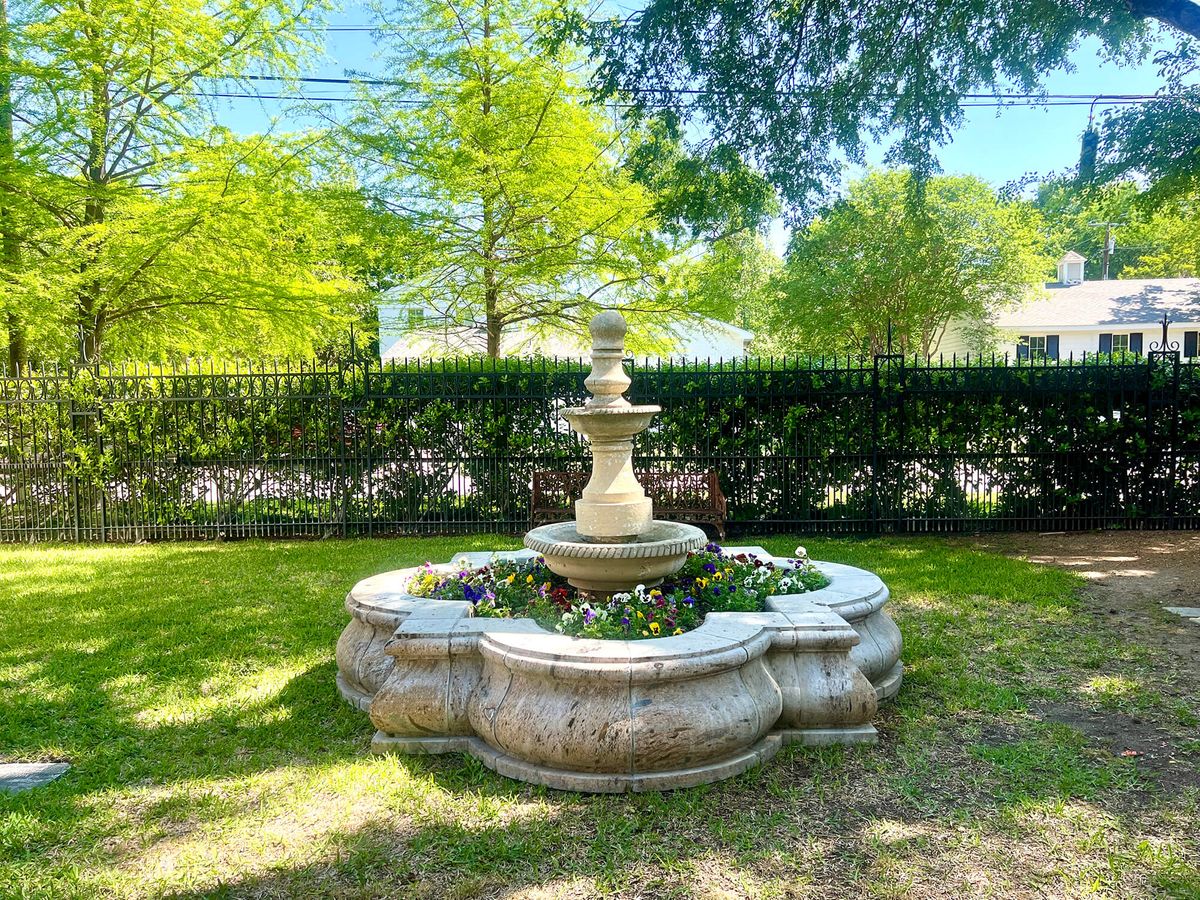 Villa-San-Fernando-Spring-08.jpeg