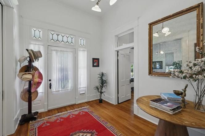 Benton-Foyer.jpg