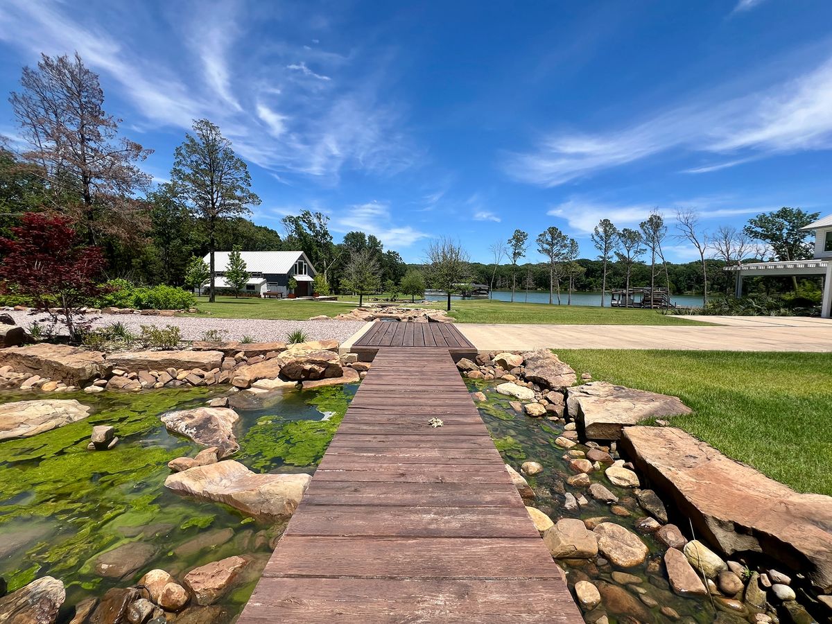 Kerens-Lakehouse-01.jpg
