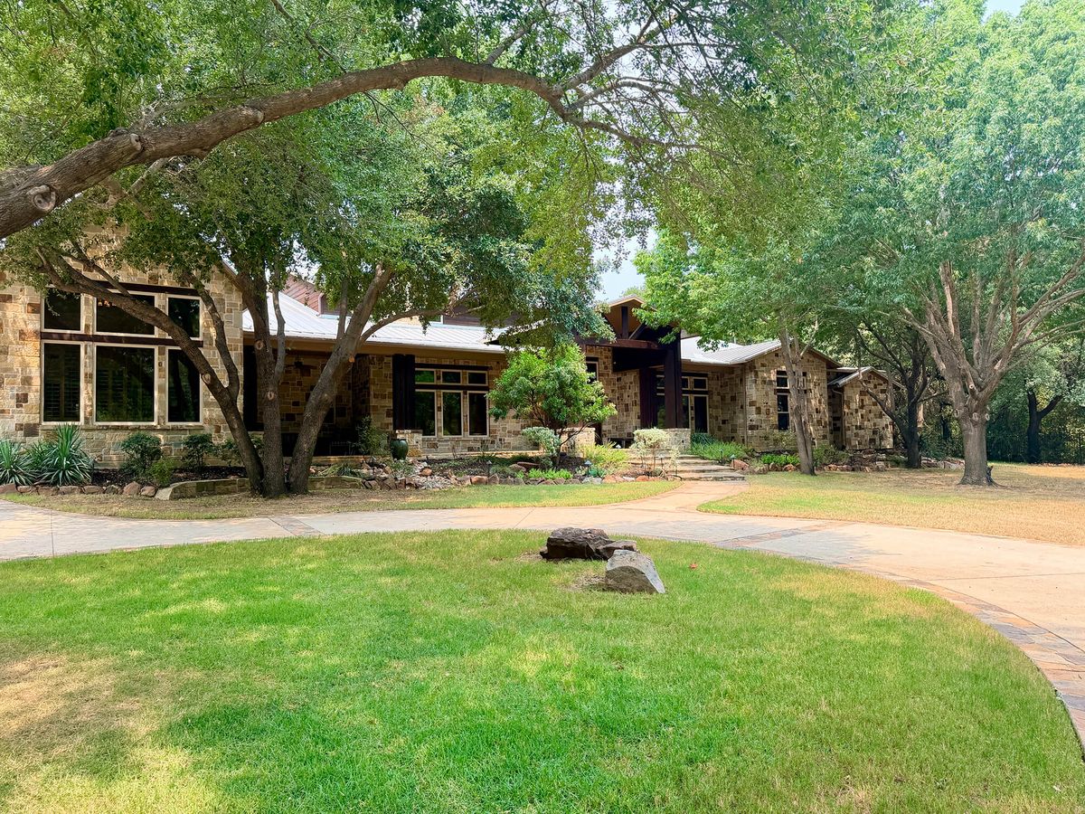 Pogue-FlowerMound-00001.jpeg
