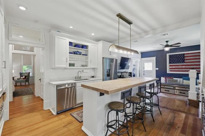 Benton-Kitchen 3.jpg