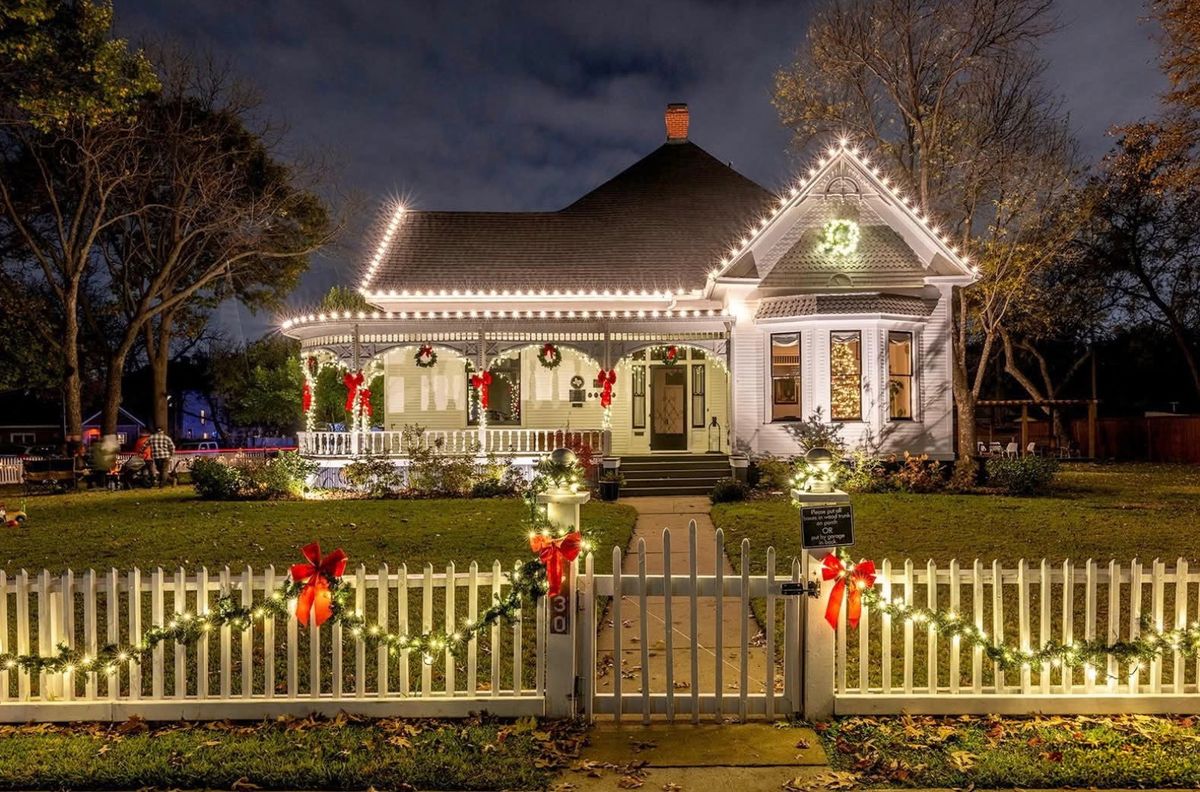 Benton-Holiday.jpg