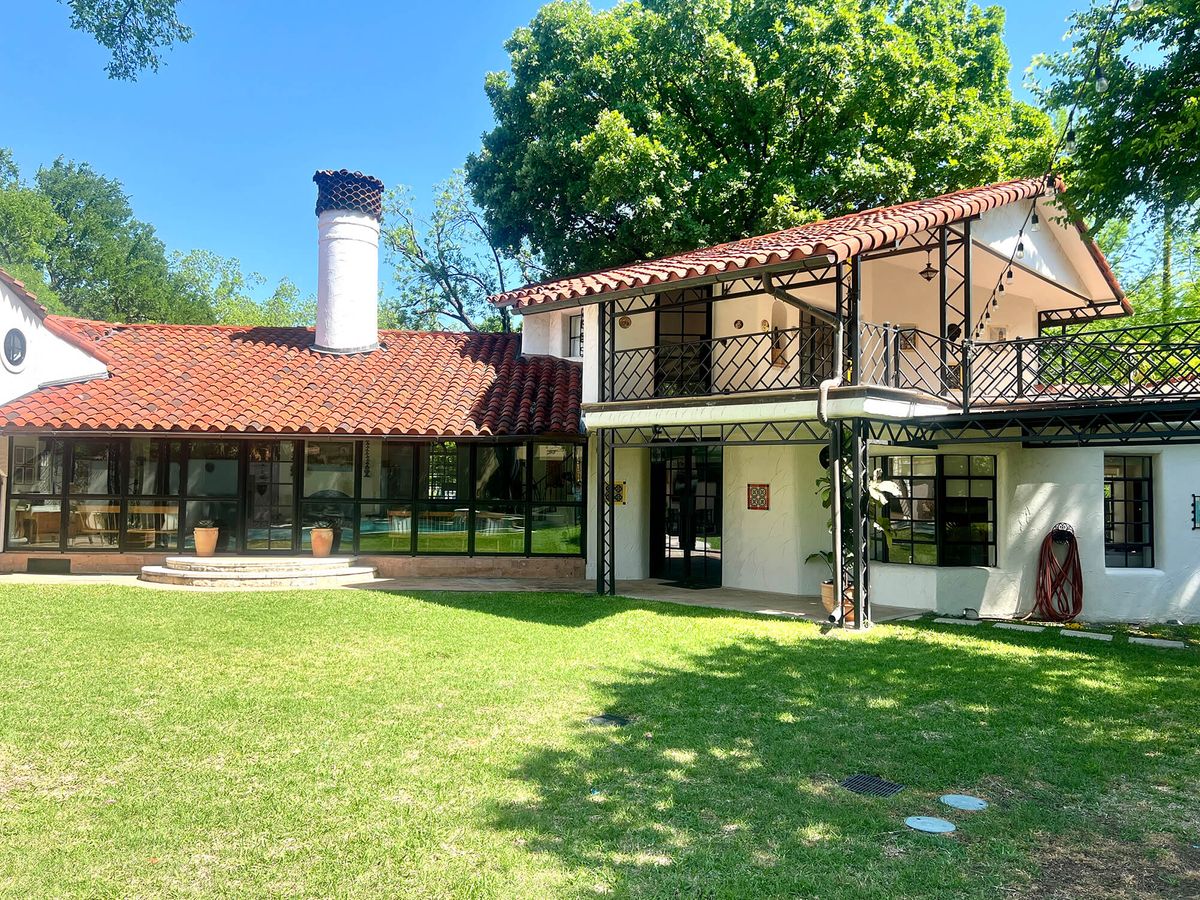 Villa-San-Fernando-Spring-06.jpeg