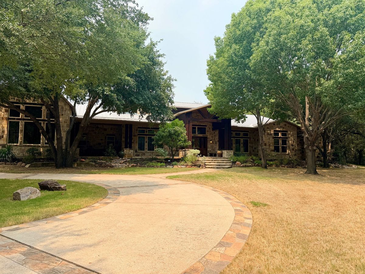 Pogue-FlowerMound-00004.jpeg