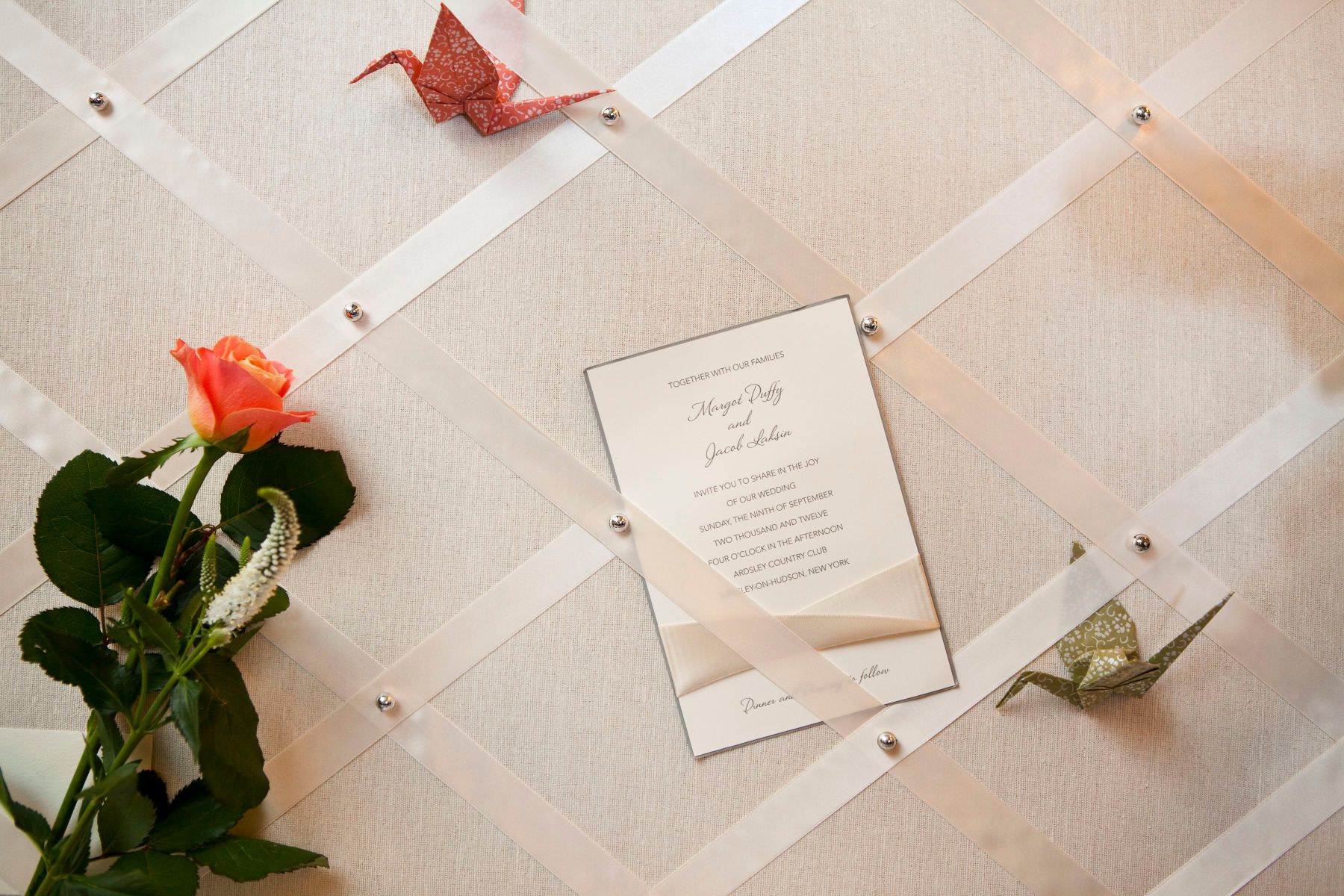 1margot_jacob_details_058