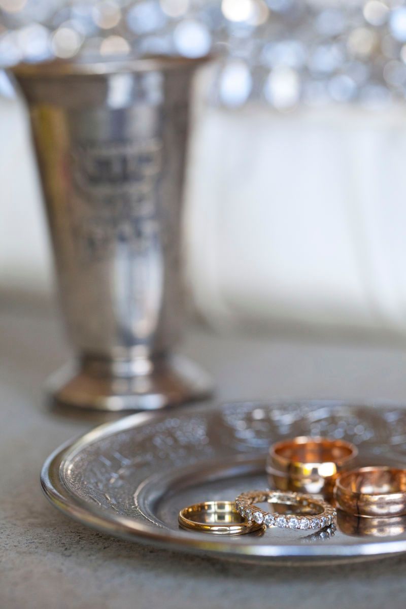 1margot_jacob_details_034