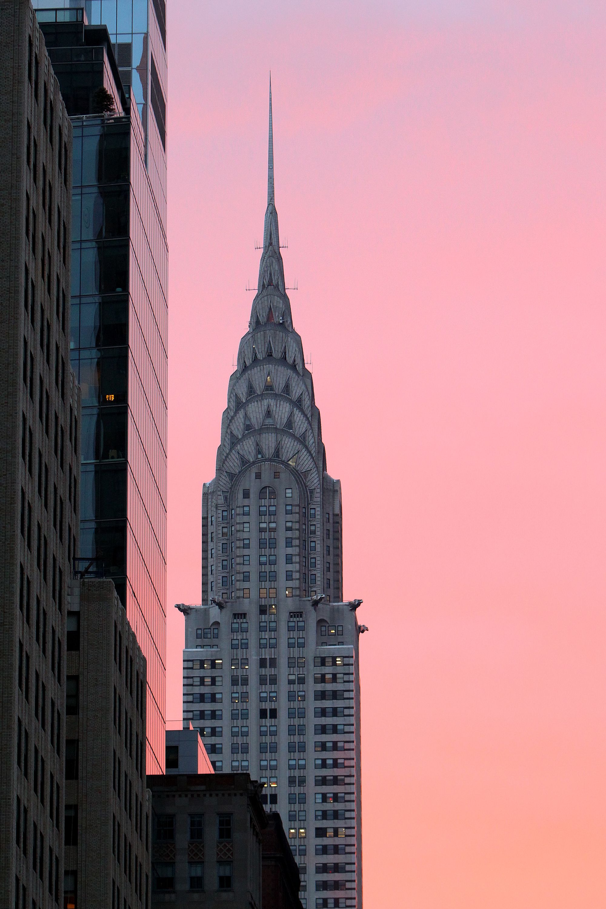 Pink Chrysler Building B14C6500.jpg