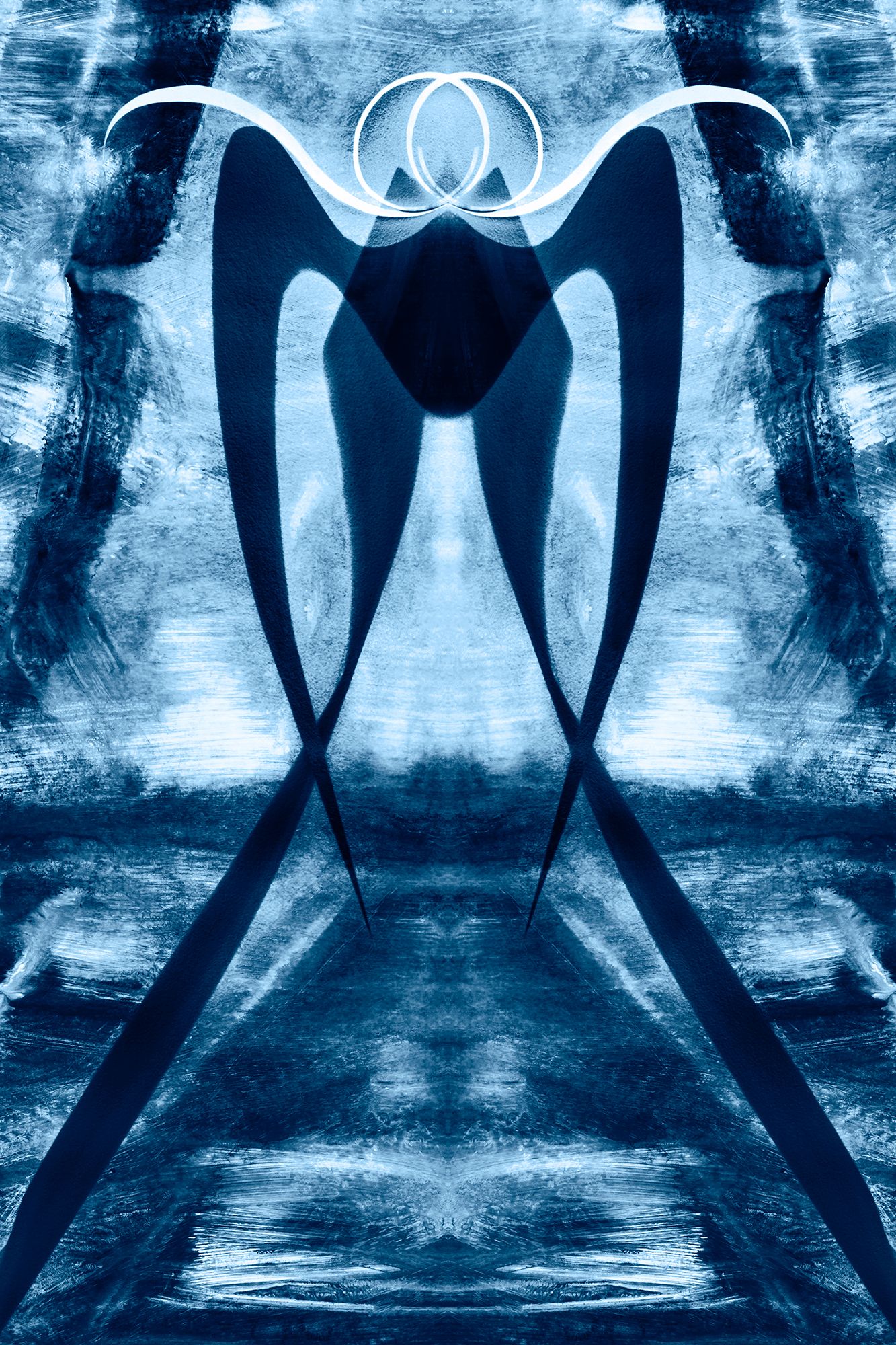 ALIEN NOIR WEB 11.JPG