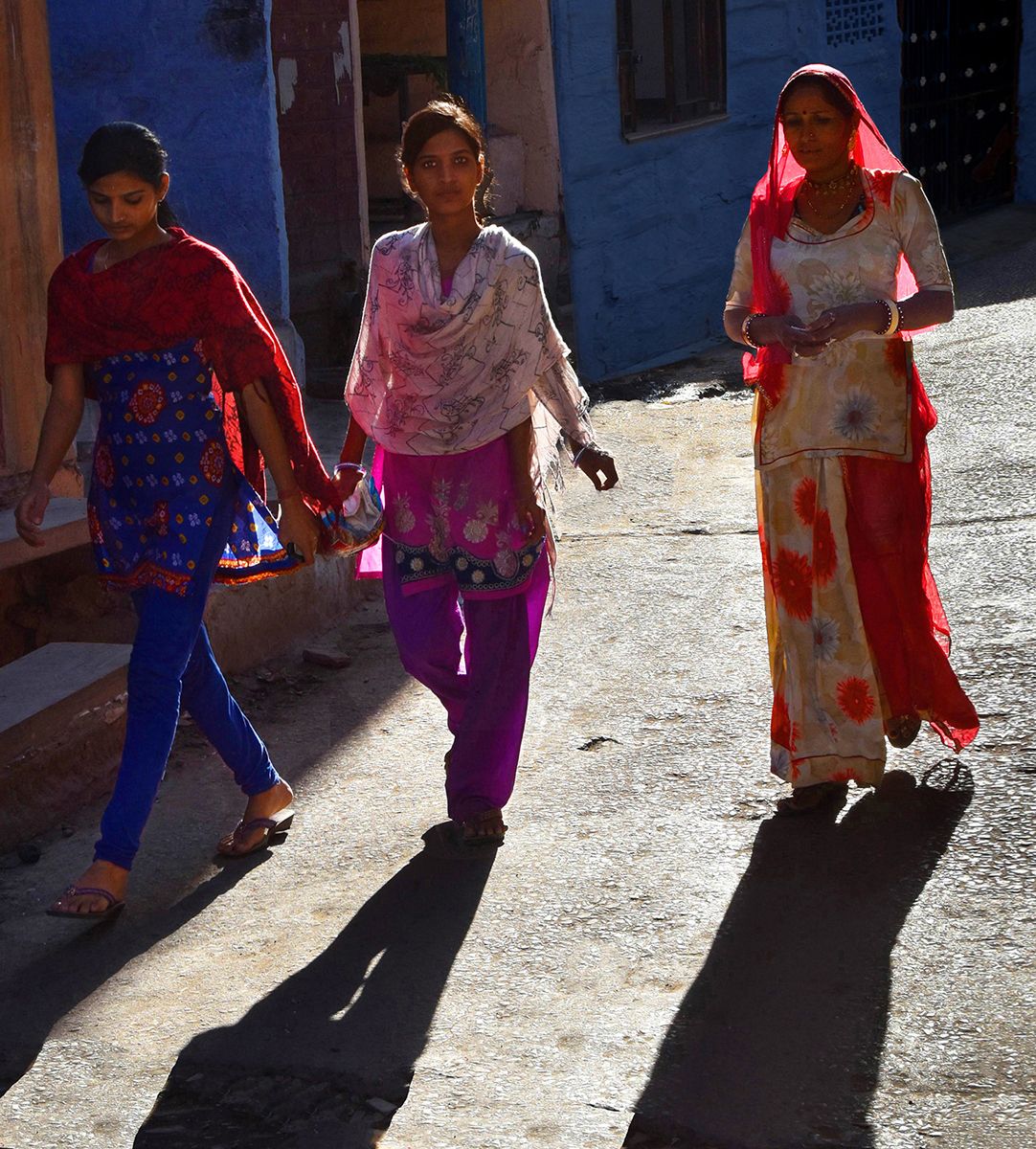 walking - Jodhpur.jpg