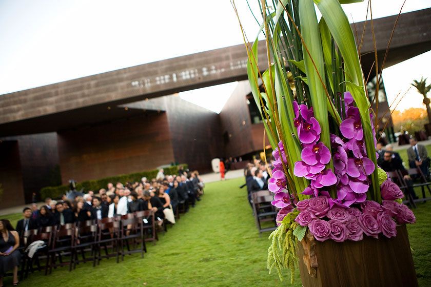 Ceremony altar flowers de young