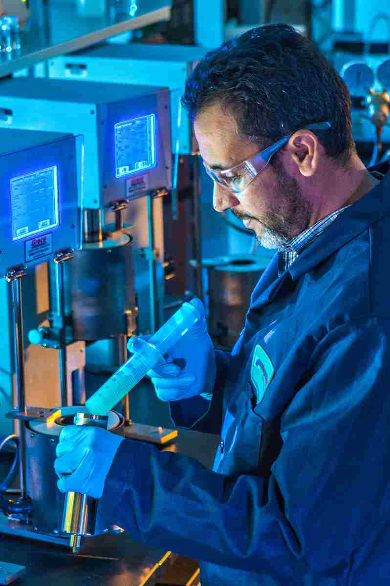 Professional photo of a lab technician taken for corporate video and advertising, highlighting workplace professionalism and technical expertise. Lab Technician Photography for Corporate Video