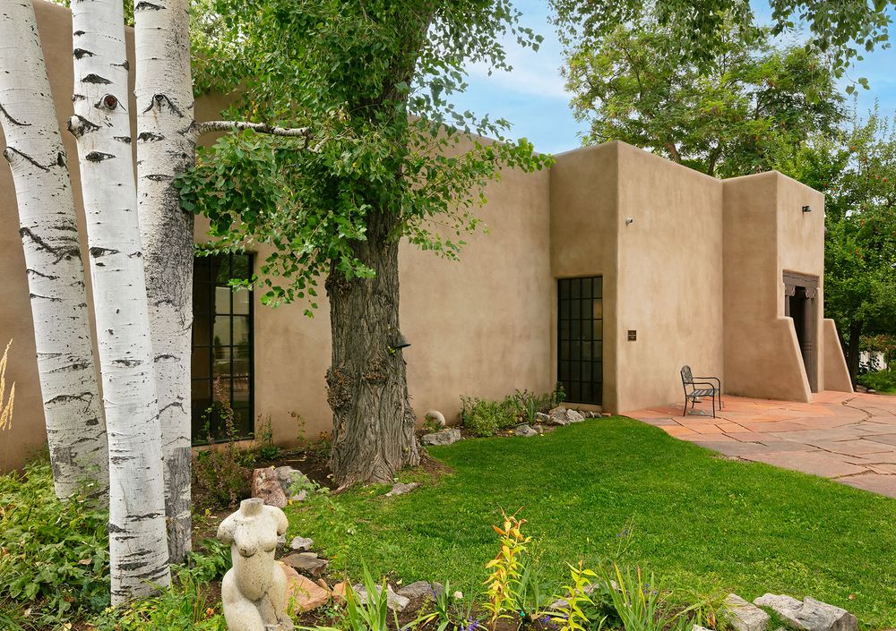 Taos Museum 22.jpg