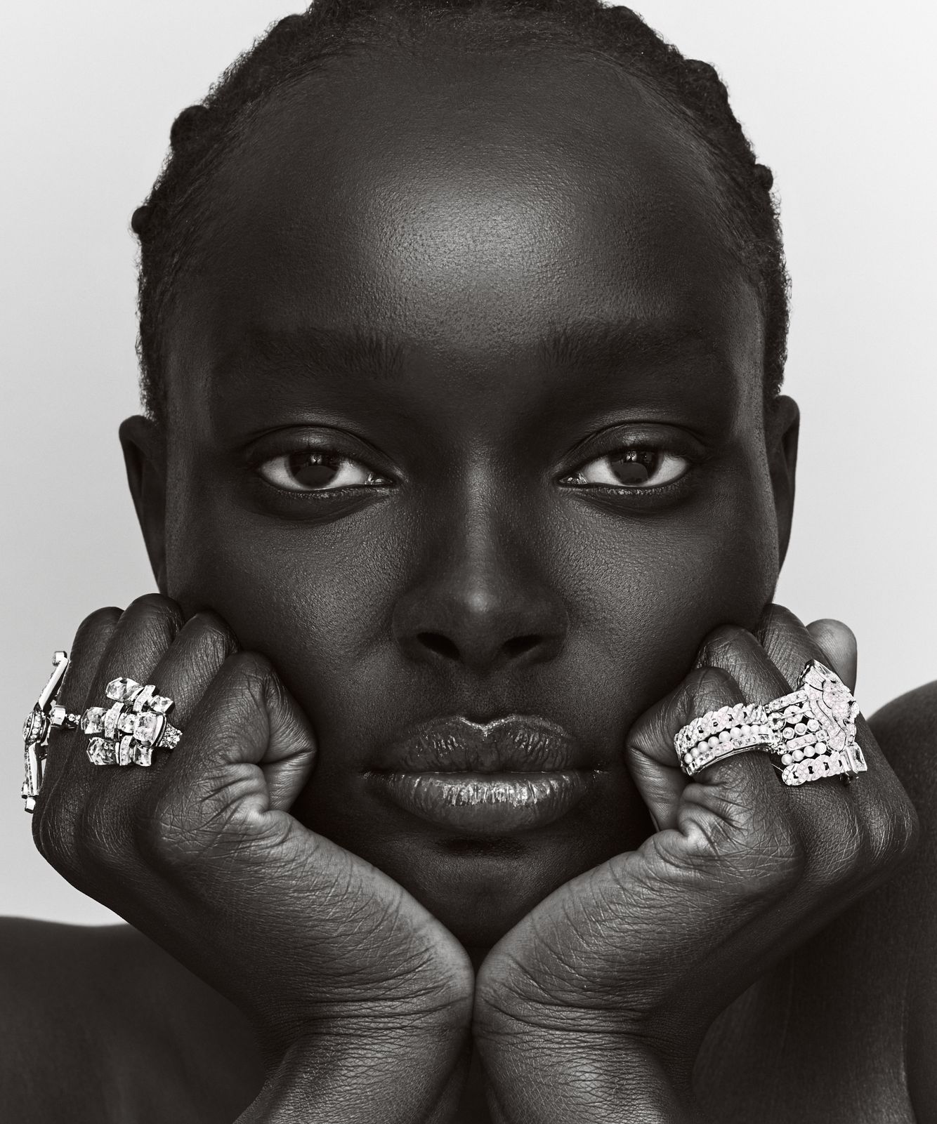 Modern Luxury Magazine - Ayuol