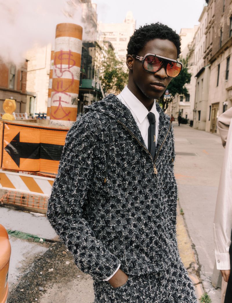 199_FLAUNT_MAGAZINE_FLEETING_TWILIGHT_LV_FASHION14.jpg