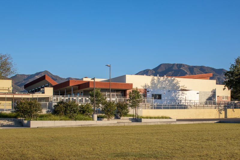 Olive Vista Middle School