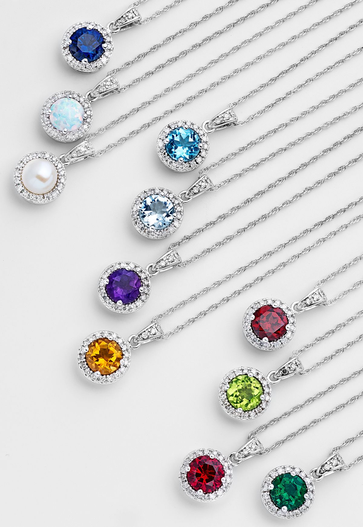 2022_Helzberg_Q3_Birthstones_12_Months_Pendant.jpg