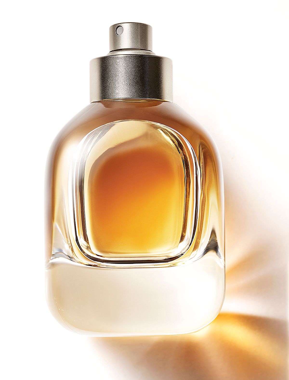 fragrance_july19_01_4x6.jpg