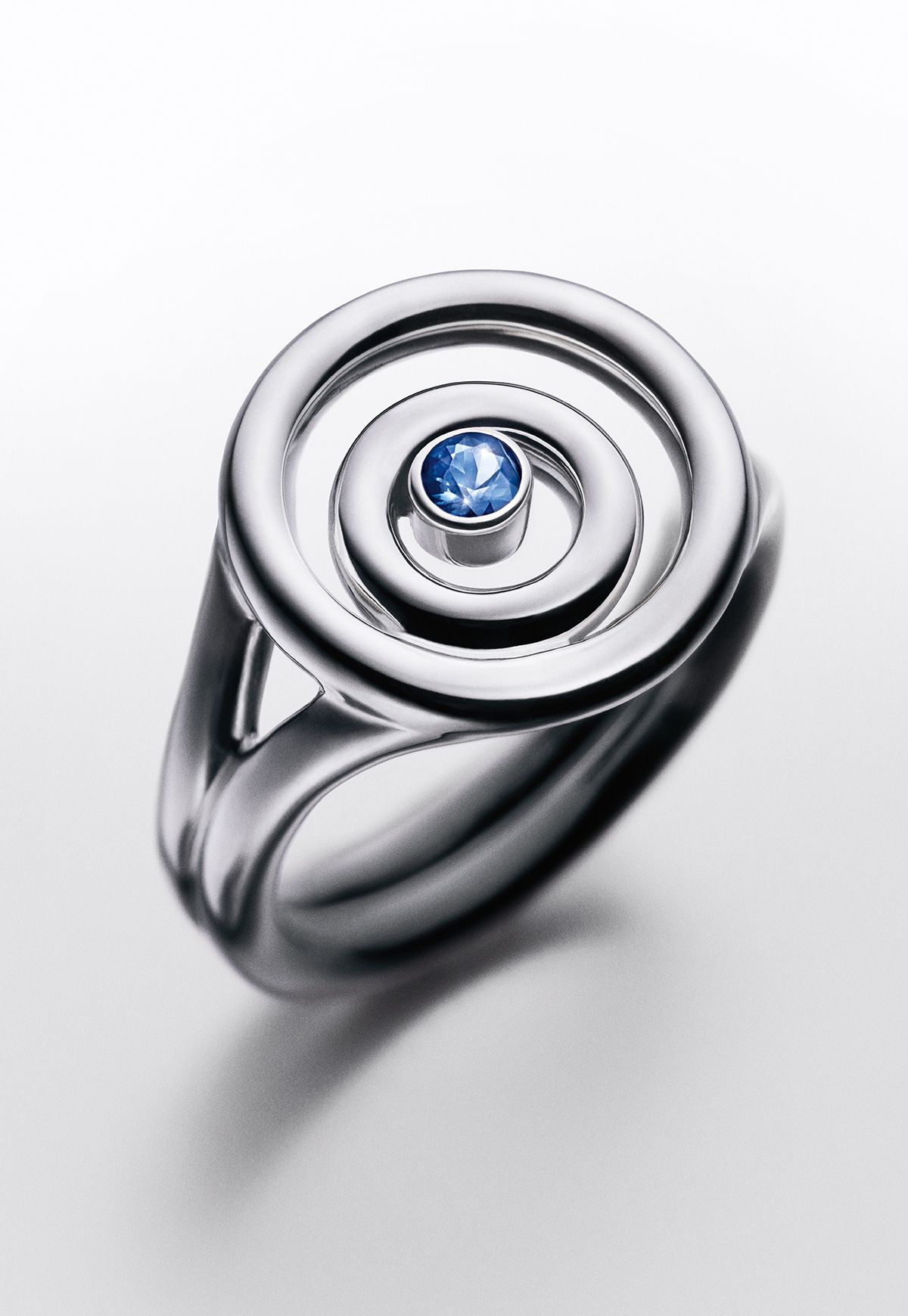 6186_SWAROVSKI_wave_01_074_V4_CMYK copy.jpg