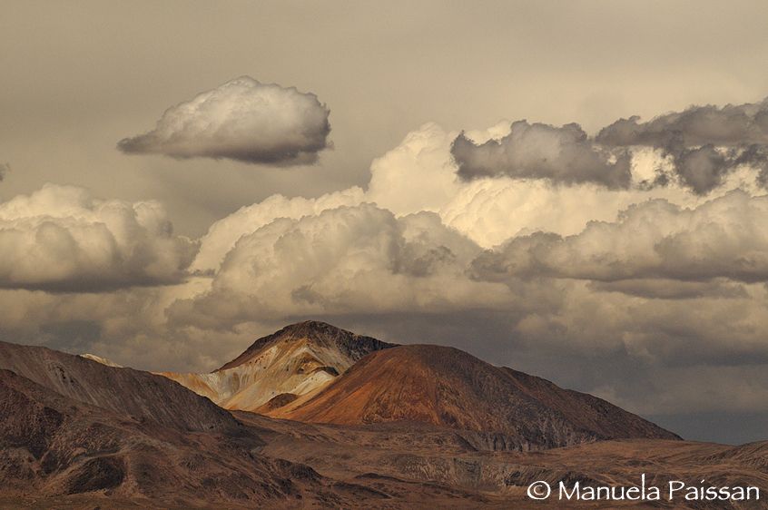 Nikon D300lens Nikon AF-S VR 70-200/2.8 IF-EDCopotanca - Ande cilene Montagne colorate