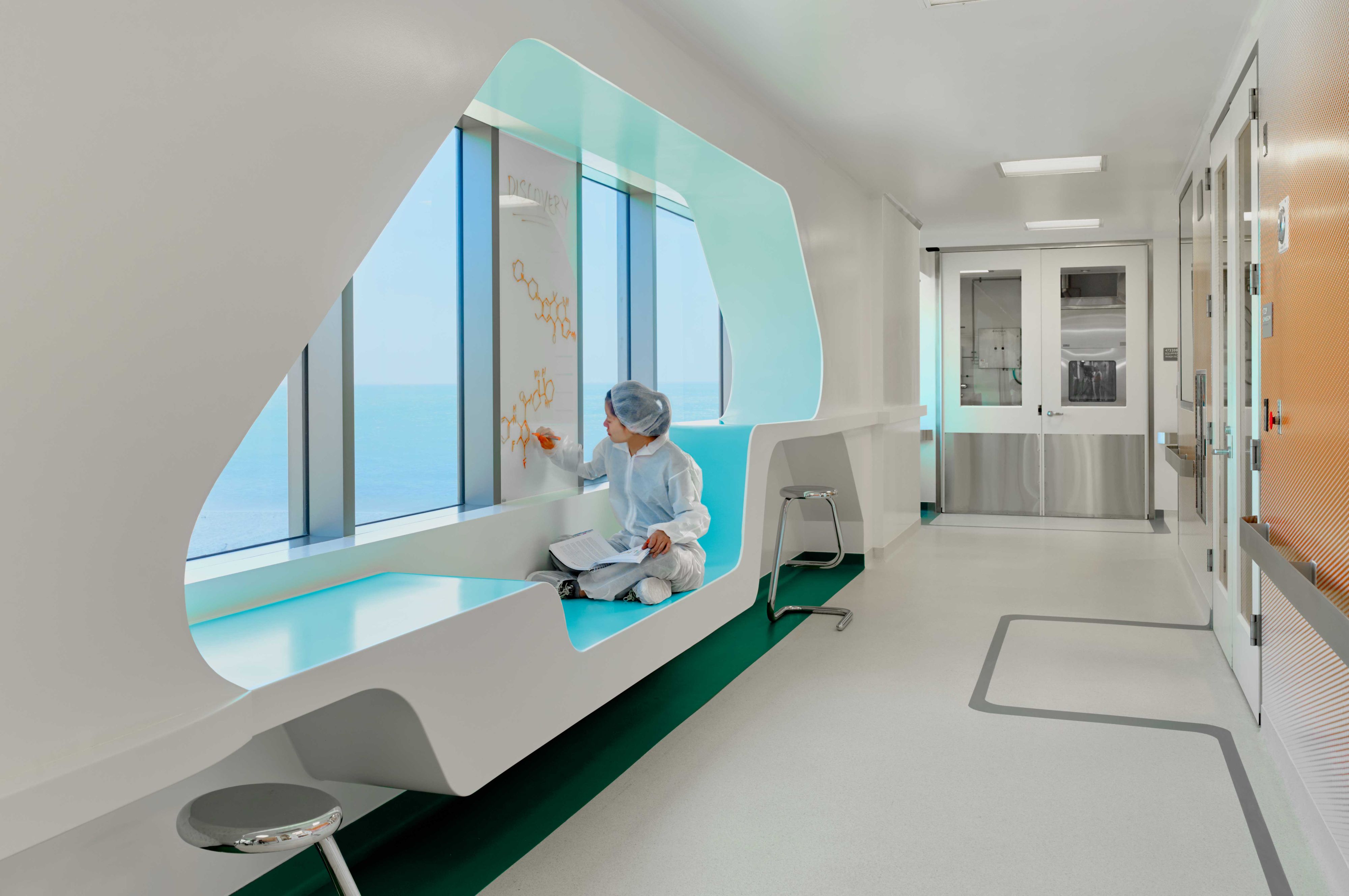 Flad-Genentec-Building-47254407.jpg
