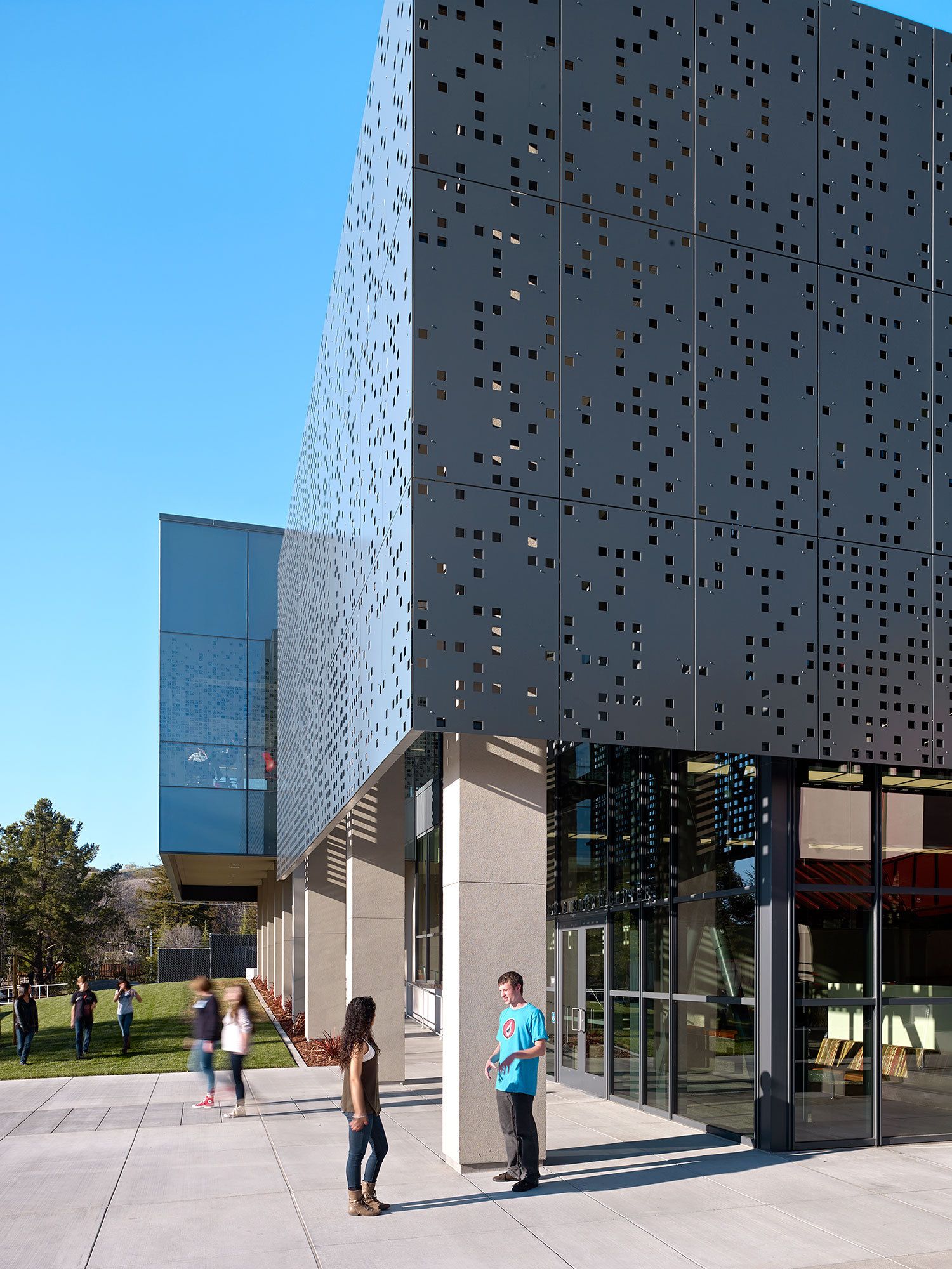 Monte Vista High School