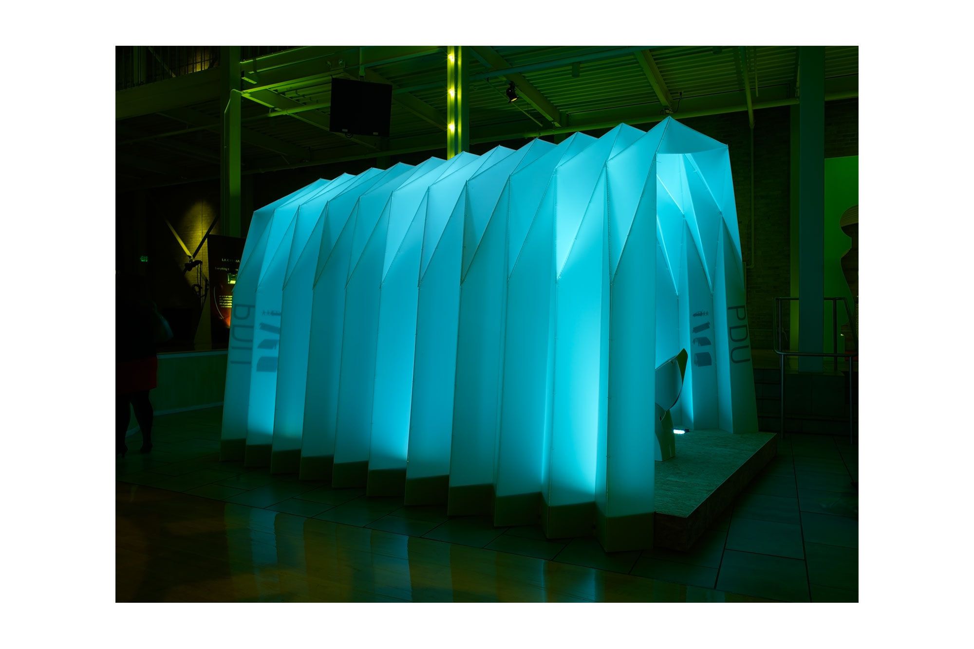 Portable Dining Unit